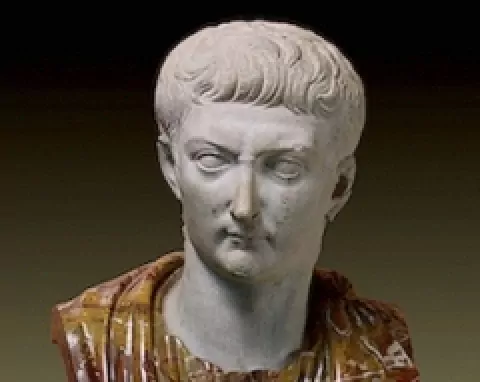 Юлий Цезарь Август Тиберий — римский император, во времена которого был распят Иисус Христос