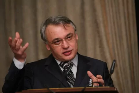 Алексей Добашин — Бизнесмен, Глава концерна "КРОСТ