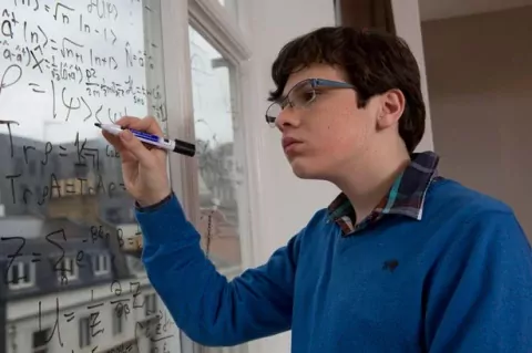 Джейкоб Барнетт — Американский гениальный подросток с аутизмом