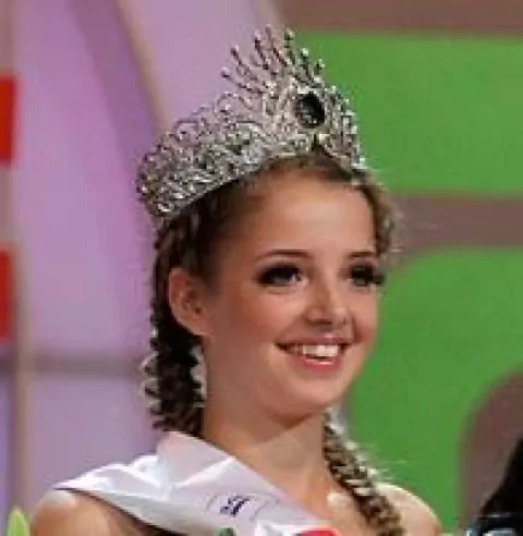 Александра Мазур — Мисс Вселенная 2006
