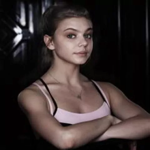 Оксана Бондарева — Балерина