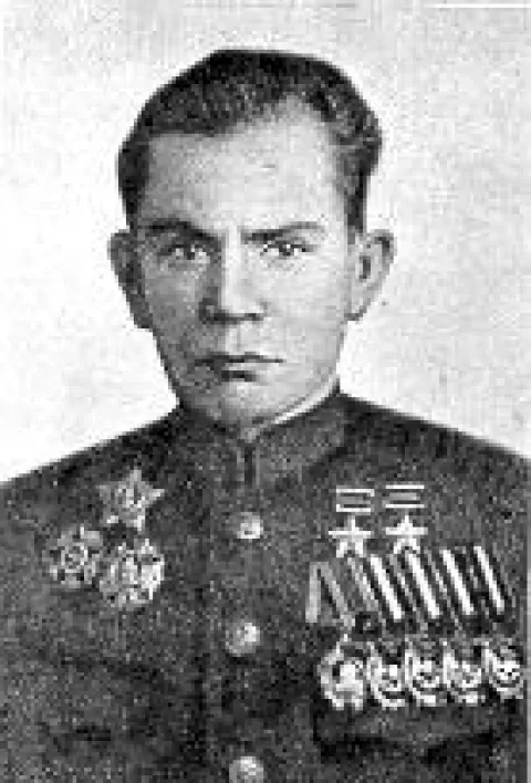 Георгий Паршин — Летчик-штурман, командир авиаполка, летчик-испытатель, Герой Советского Союза
