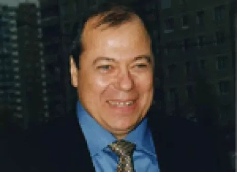 Сергей Михайлов — Авторитетный бизнесмен.