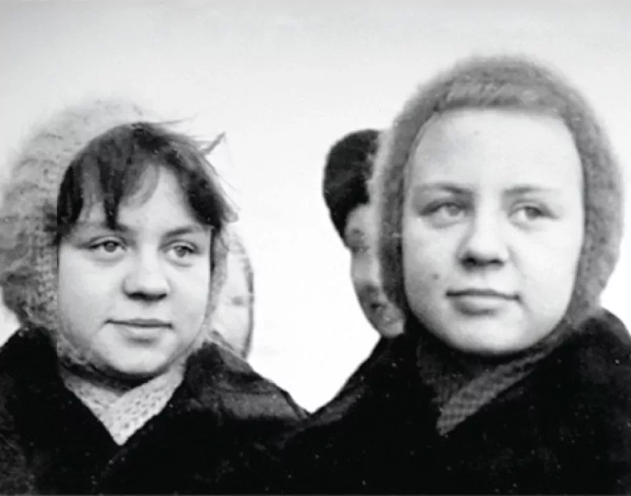 Ольга и Татьяна Юкины