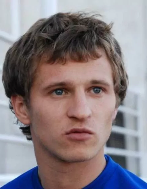 Александр Алиев — профессиональный украинский футболист.