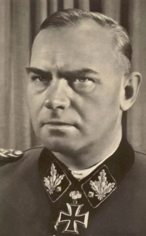 Феликс Штайнер — Германский военачальник, обергруппенфюрер СС, генерал войск СС