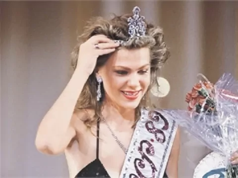 Юлия Суханова — Мисс СССР-89