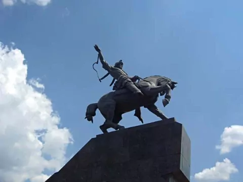 Салават Юлаев — сподвижник Емельяна Пугачева, поэт, национальный герой башкирского народа