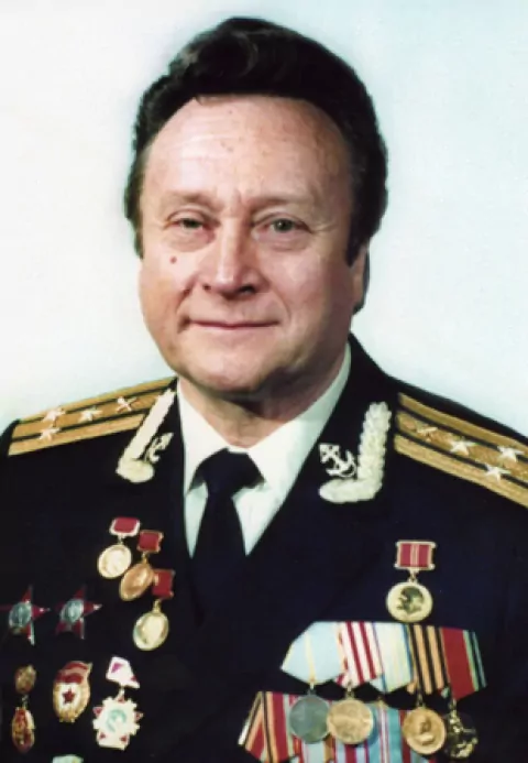 Владимир Ахутин — Капитан 1 ранга