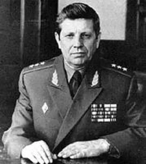 Виктор Дубынин — Генерал армии