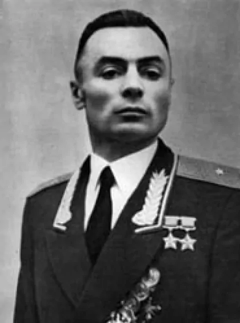 Василий Петров — Генерал-полковник, дважды Герой Советского Союза