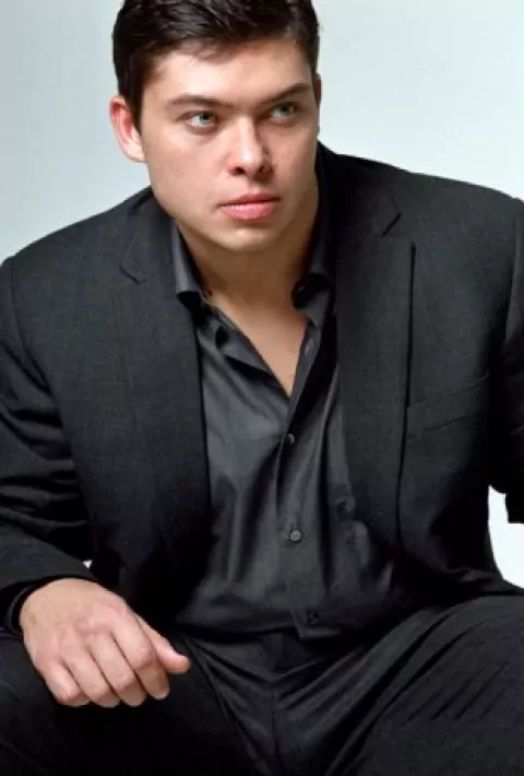 Даниил Штода — Российский оперный певец (тенор)