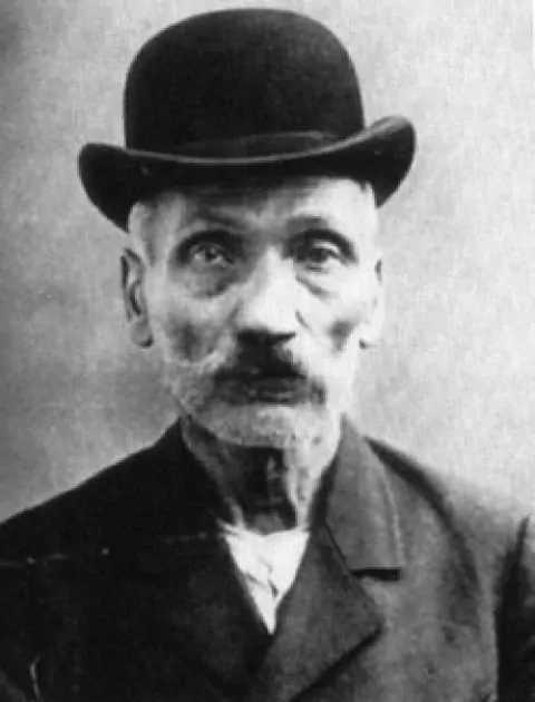 Фридрих Вильгельм Фойгт — Немецкий сапожник, бывший заключенный, мошенник