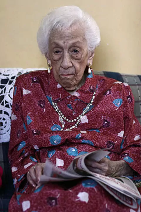 Мария Эстер де Каповилла — Эквадорская долгожительница