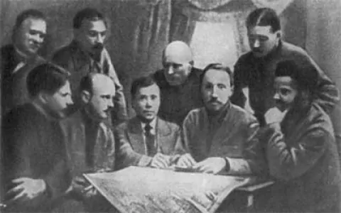 Константин Мехоношин — большевик
