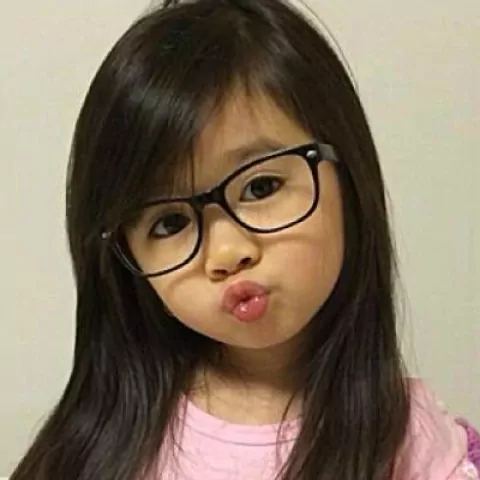 Брианна Юн — Пятилетняя девочка, ставшая звездой Интернета