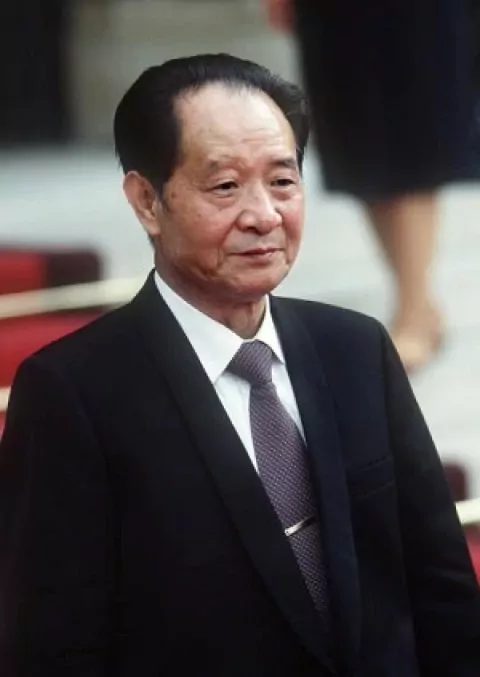 Ху Яобан — государственный и политический деятель Китая