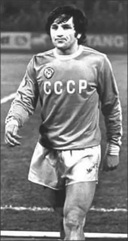 Виталий Дараселия — футболист