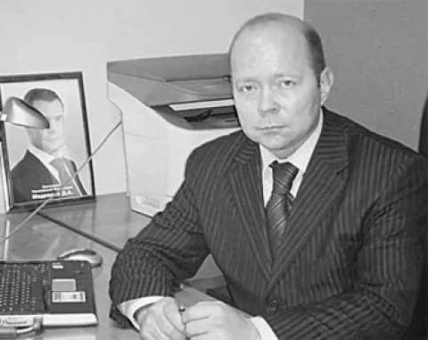 Альберт Пчелинцев — председатель общественного межрегионального движения «Против коррупции»