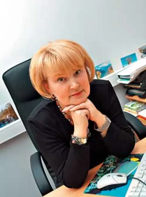 Татьяна Полякова — Писательница, автор серии иронических детективов.